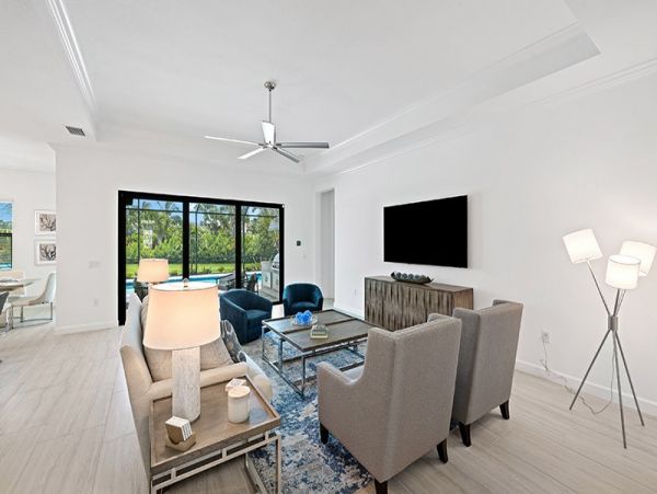 Naples Home 1025834