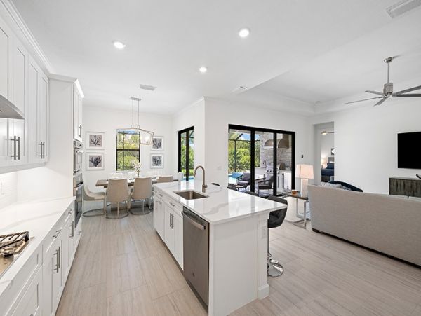 Naples Home 1025834