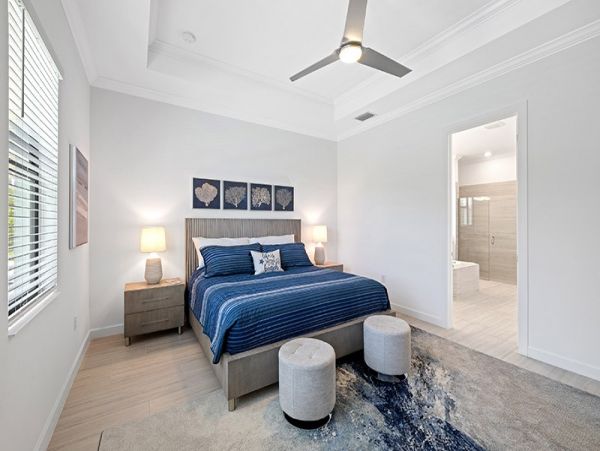 Naples Home 1025834