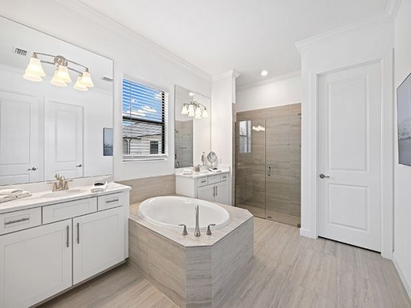 Naples Home 1025834