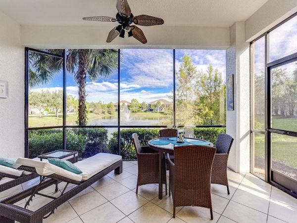 Naples Condo 1025835