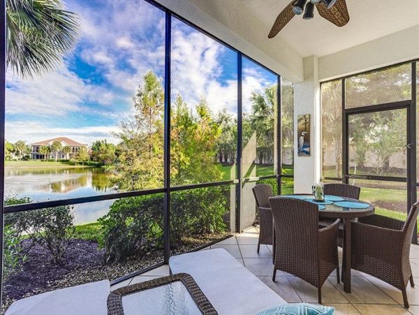 Naples Condo 1025835