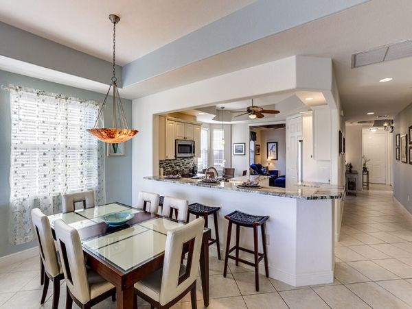 Naples Condo 1025835