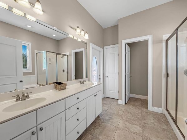 Stunning Gulf-front Vacation Rental in Gulf Shores, AL