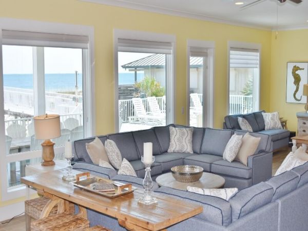 Luxurious Beachfront Home in Gulf Shores - Private Pool & Concierge Services