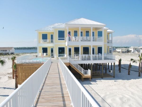 Luxurious Beachfront Home in Gulf Shores - Private Pool & Concierge Services