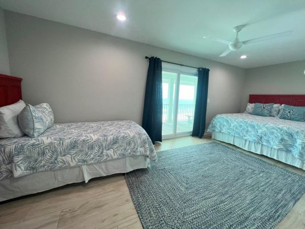 Beachfront Vacation Rental with 7 Bedrooms & Private Pool