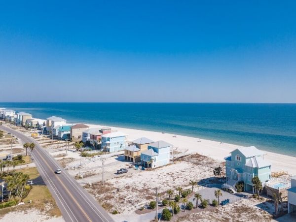 Beachfront Vacation Rental with 7 Bedrooms & Private Pool