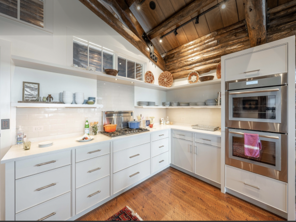 The ultimate Jackson Home Residence Main Home Guest Cottage
