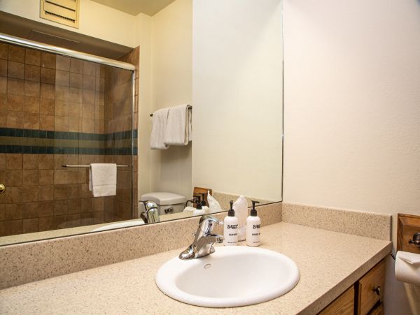 Luxury  Teton Village Condominium - Perfect for Families & Adventurers