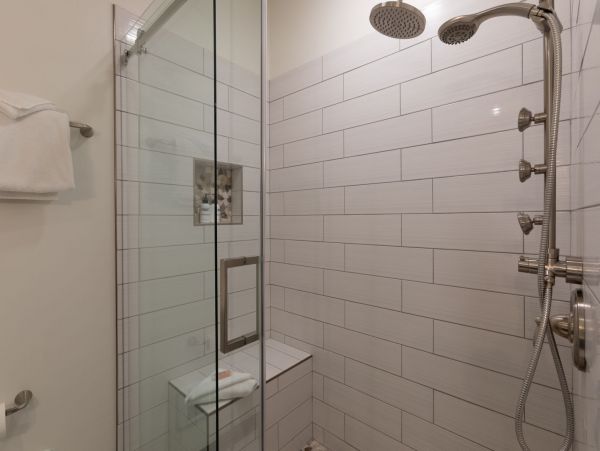 Amazing Vacation Condo  Sleeps 7 Guests.