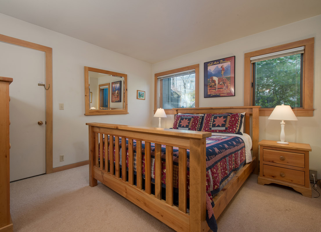 NEW ARRIVAL Walk to Lift Dining & Shopping Teton Village
