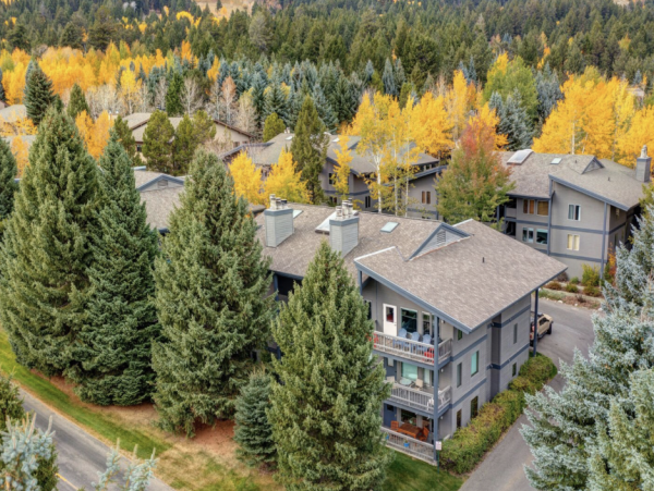 NEW ARRIVAL Walk to Lift Dining & Shopping Teton Village
