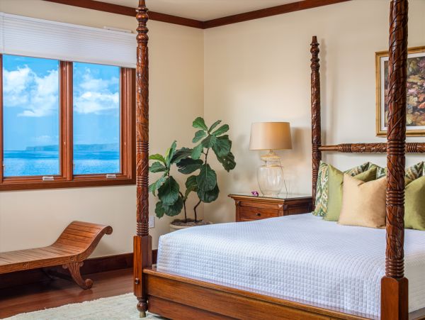 A Luxurious Oceanfront Penthouse in Wailea