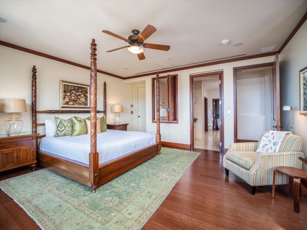 A Luxurious Oceanfront Penthouse in Wailea