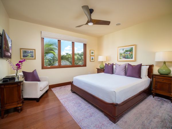 A Luxurious Oceanfront Penthouse in Wailea