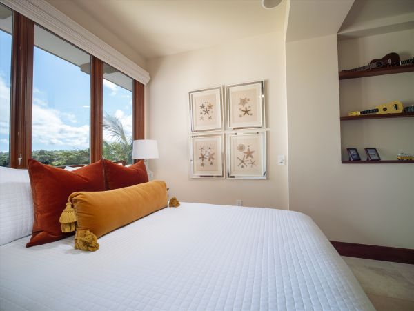 A Luxurious Oceanfront Penthouse in Wailea