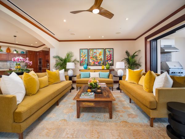 A Luxurious Oceanfront Penthouse in Wailea