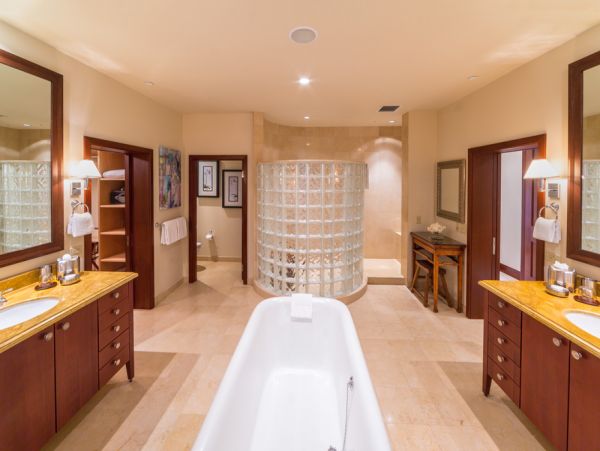 Wailea Luxury Residence Private Beach Spa Community