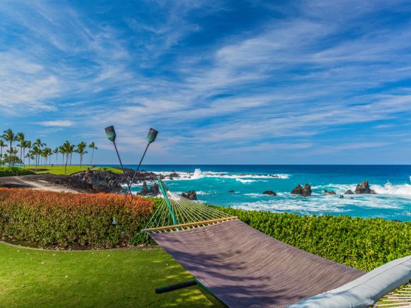 Opulent Luxury Vacation Estate in Kihei with 2 Pools 14 Guests