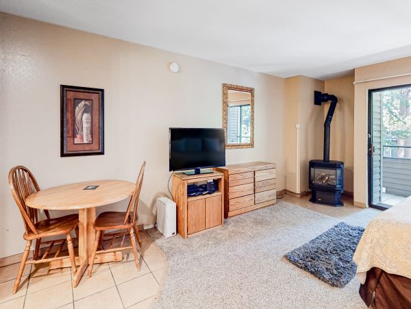 Lake Tahoe South Shore Home 1025991