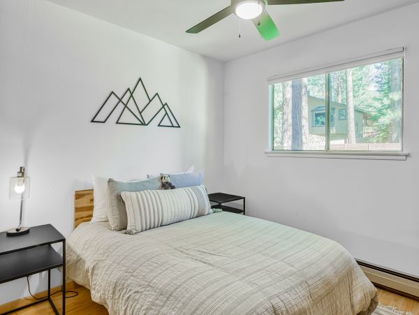Lake Tahoe South Shore Home 1025992
