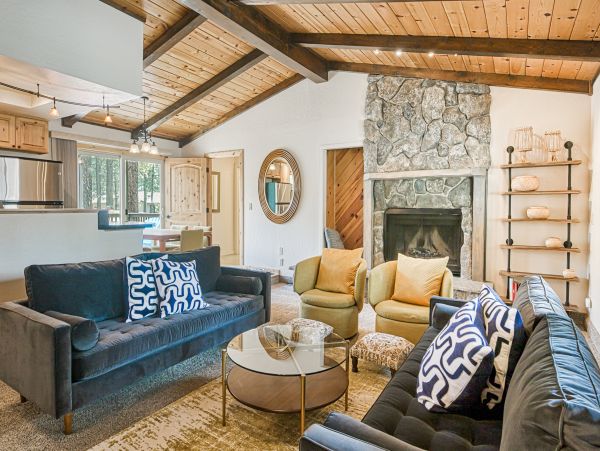 Lake Tahoe South Shore Home 1025993