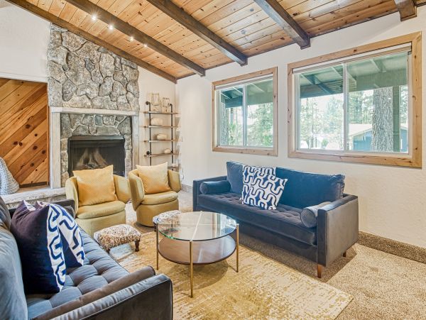 Lake Tahoe South Shore Home 1025993