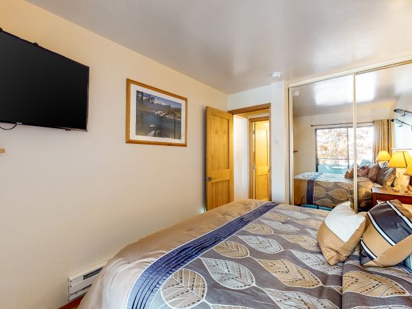 Lake Tahoe South Shore Home 1025994