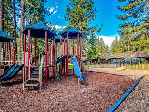 Lake Tahoe South Shore Home 1025995