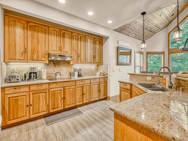 Lake Tahoe South Shore Home 1025996