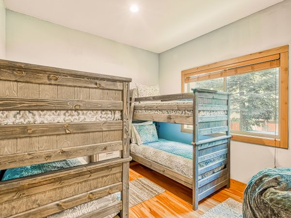 Lake Tahoe South Shore Home 1025996