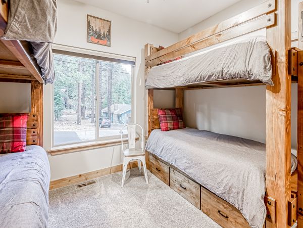 Lake Tahoe South Shore Home 1025997