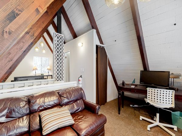 Lake Tahoe South Shore Home 1025998
