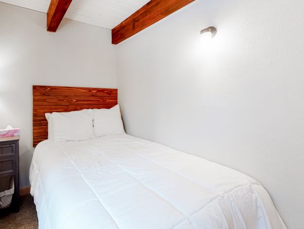 Lake Tahoe South Shore Home 1025998