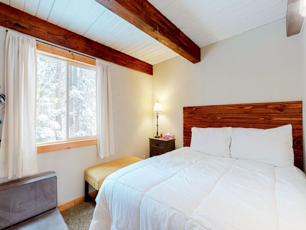 Lake Tahoe South Shore Home 1025998