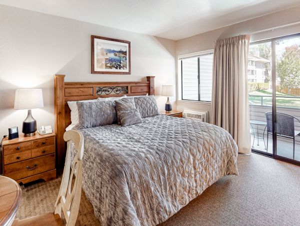 Lake Tahoe South Shore Home 1025999