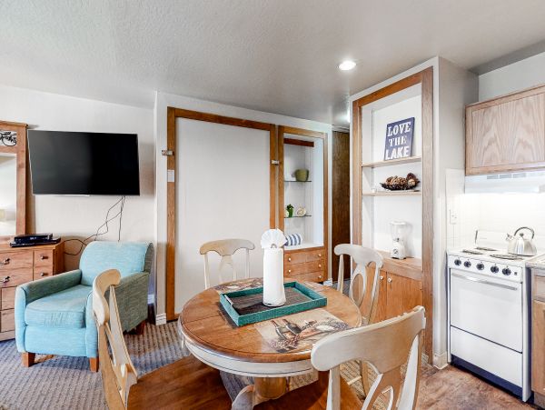 Lake Tahoe South Shore Home 1025999