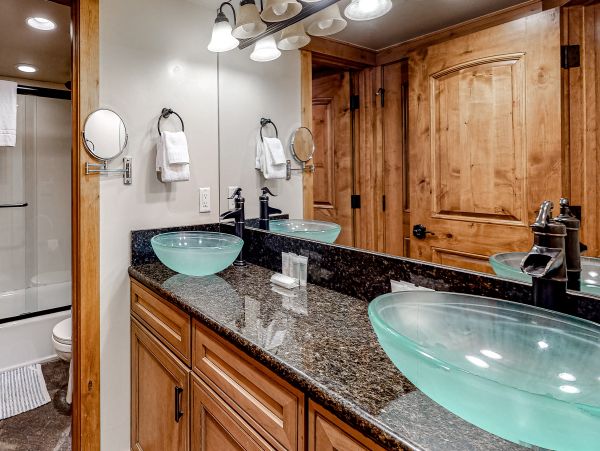 Lake Tahoe South Shore Home 1026000