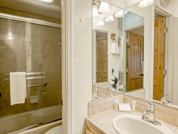 Lake Tahoe South Shore Home 1026004