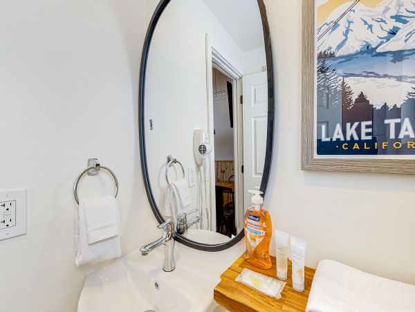 Lake Tahoe South Shore Home 1026010