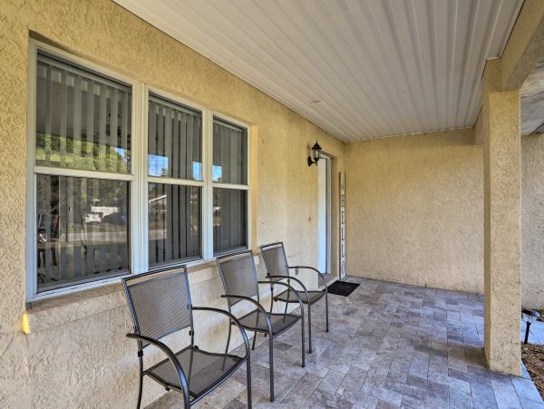 Five Bedroom Vacation Home in Clearwater with Private Pool