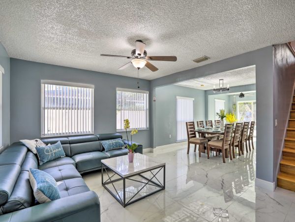 Five Bedroom Vacation Home in Clearwater with Private Pool