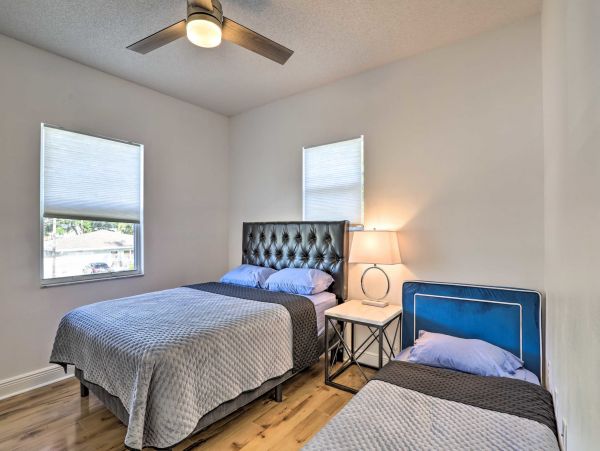 Five Bedroom Vacation Home in Clearwater with Private Pool