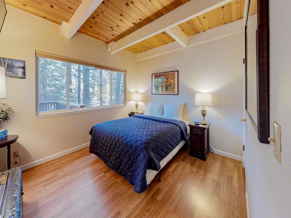 Lake Tahoe South Shore Home 1026024