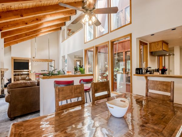 Lake Tahoe South Shore Home 1026025