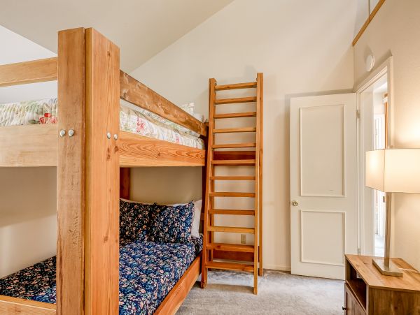 Lake Tahoe South Shore Home 1026025