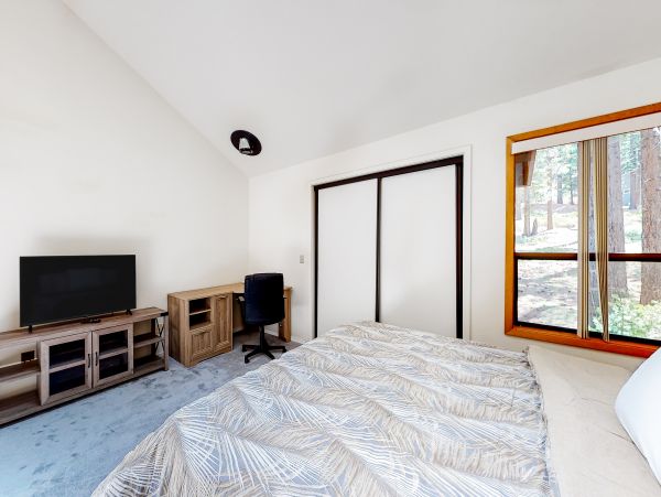 Lake Tahoe South Shore Home 1026025