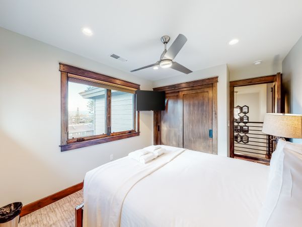 Lake Tahoe South Shore Home 1026026