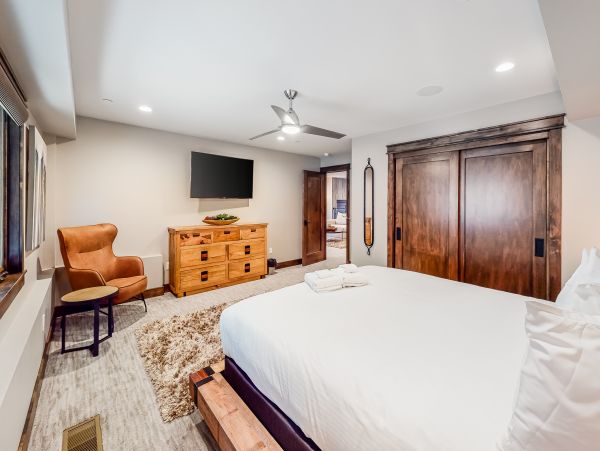 Lake Tahoe South Shore Home 1026026